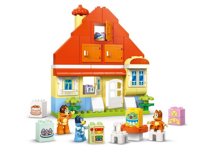 Bluey's Family House with Memory Game
