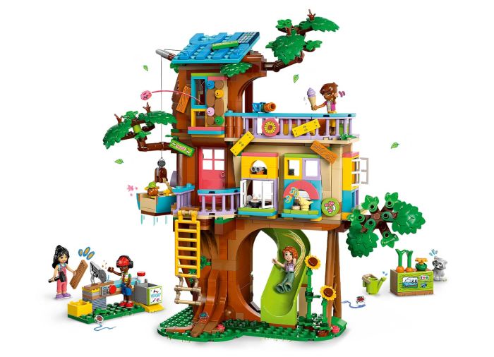 Friendship Tree House Hangout