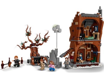 The Shrieking Shack & Whomping Willow™